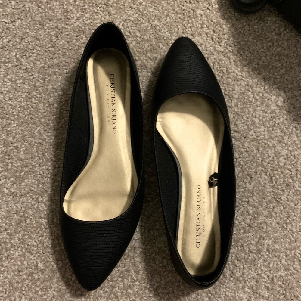 Black dress flats